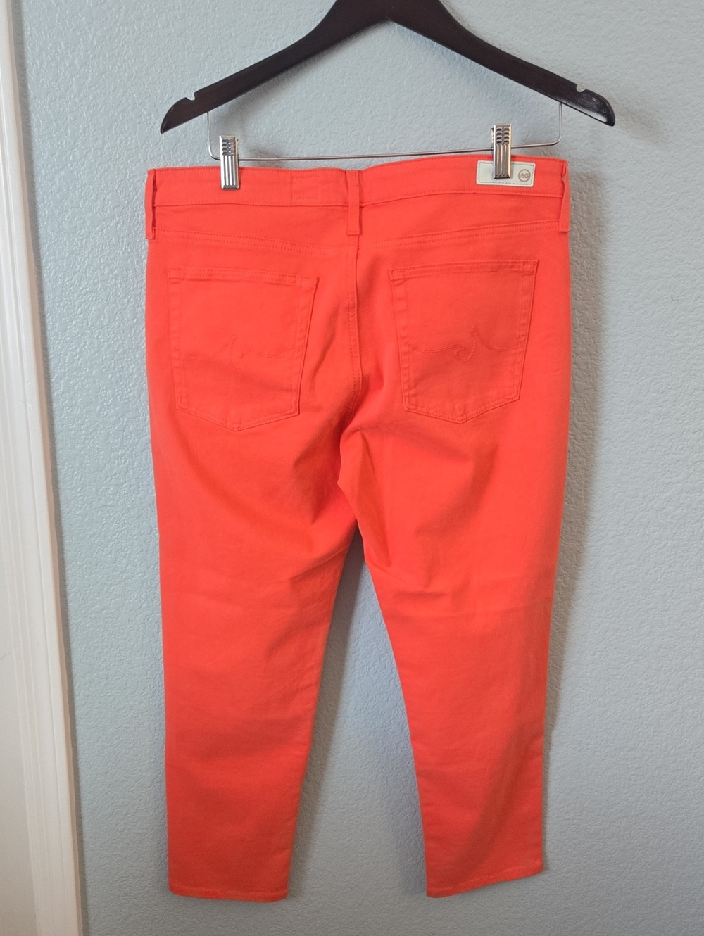 AG Adriano GoldSchmied The Prima Crop Cigarette Crop in Coral/Orange, Size 32 - Picture 6 of 12